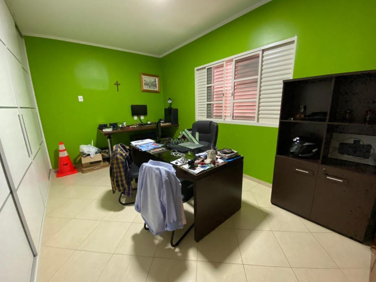 Sobrado à venda com 3 quartos, 680m² - Foto 9