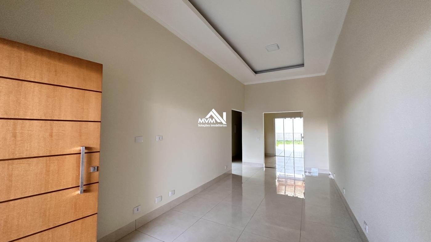 Casa à venda com 3 quartos, 225m² - Foto 4