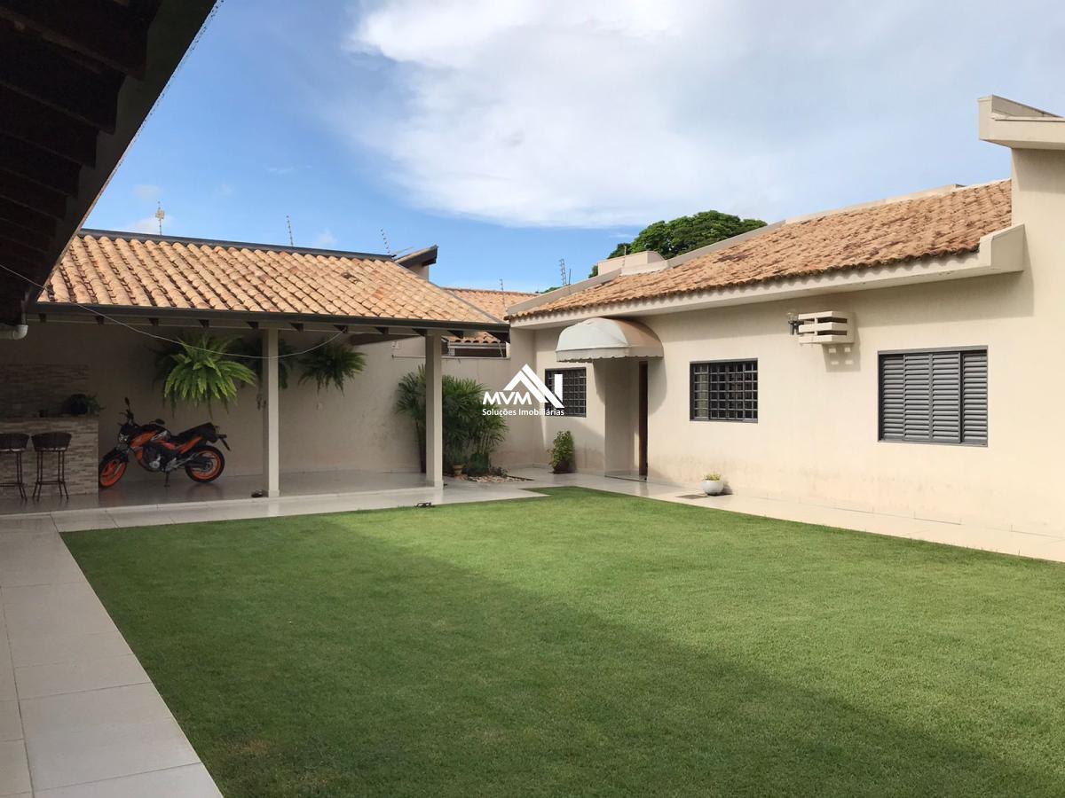 Casa à venda com 4 quartos, 540m² - Foto 13