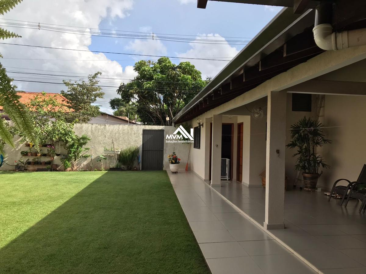 Casa à venda com 4 quartos, 540m² - Foto 14