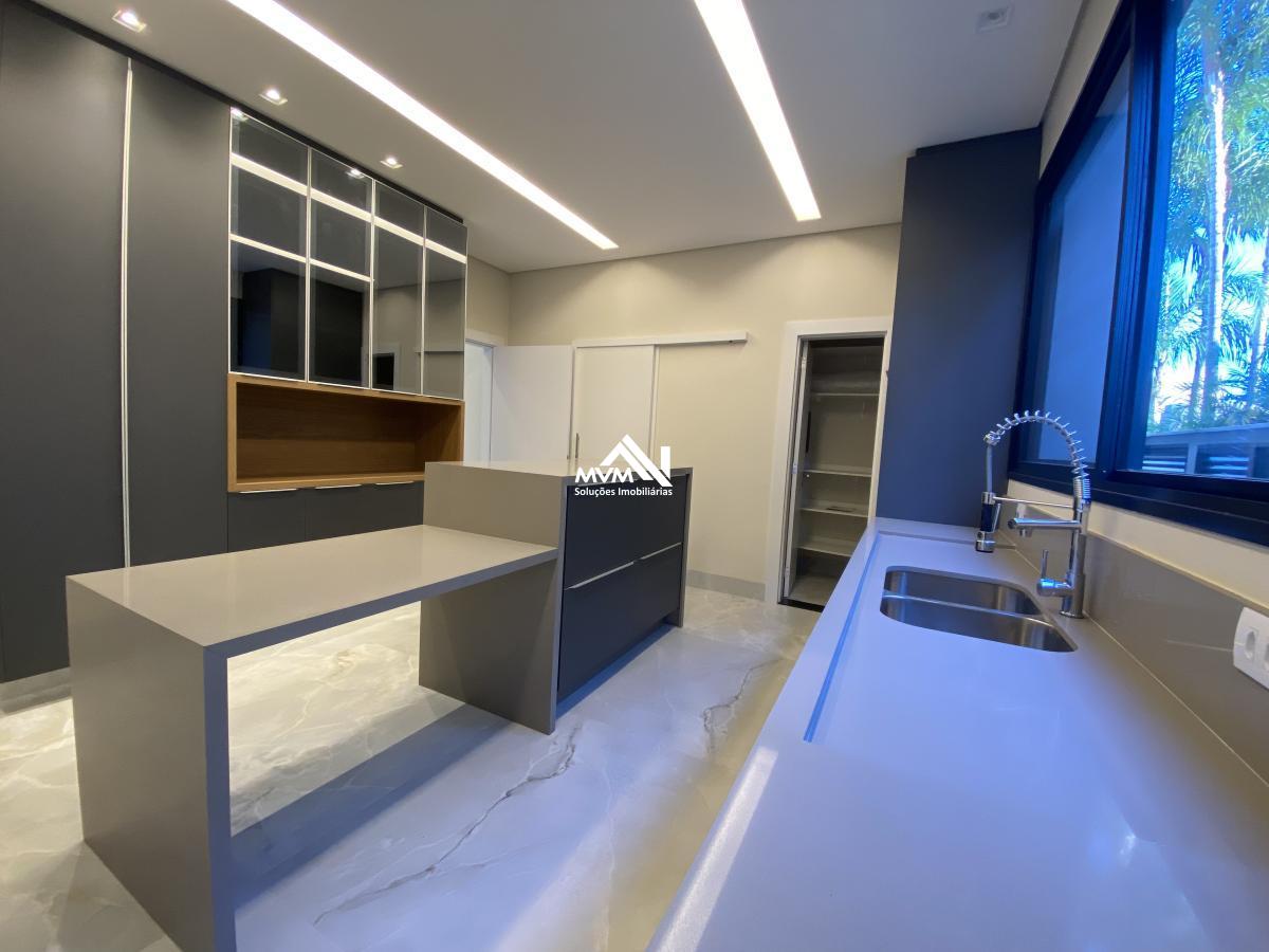 Sobrado à venda com 4 quartos, 451m² - Foto 10