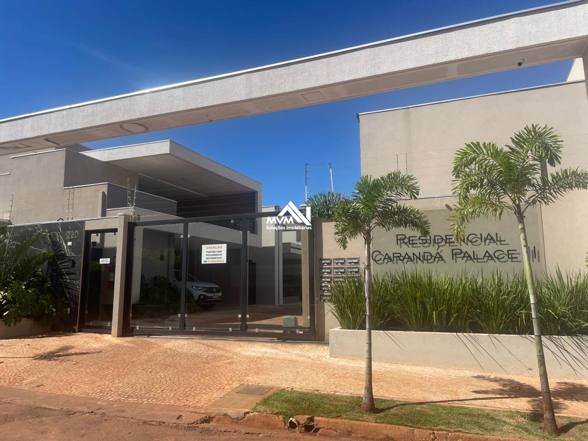 Casa de Condomínio à venda com 3 quartos, 246m² - Foto 2