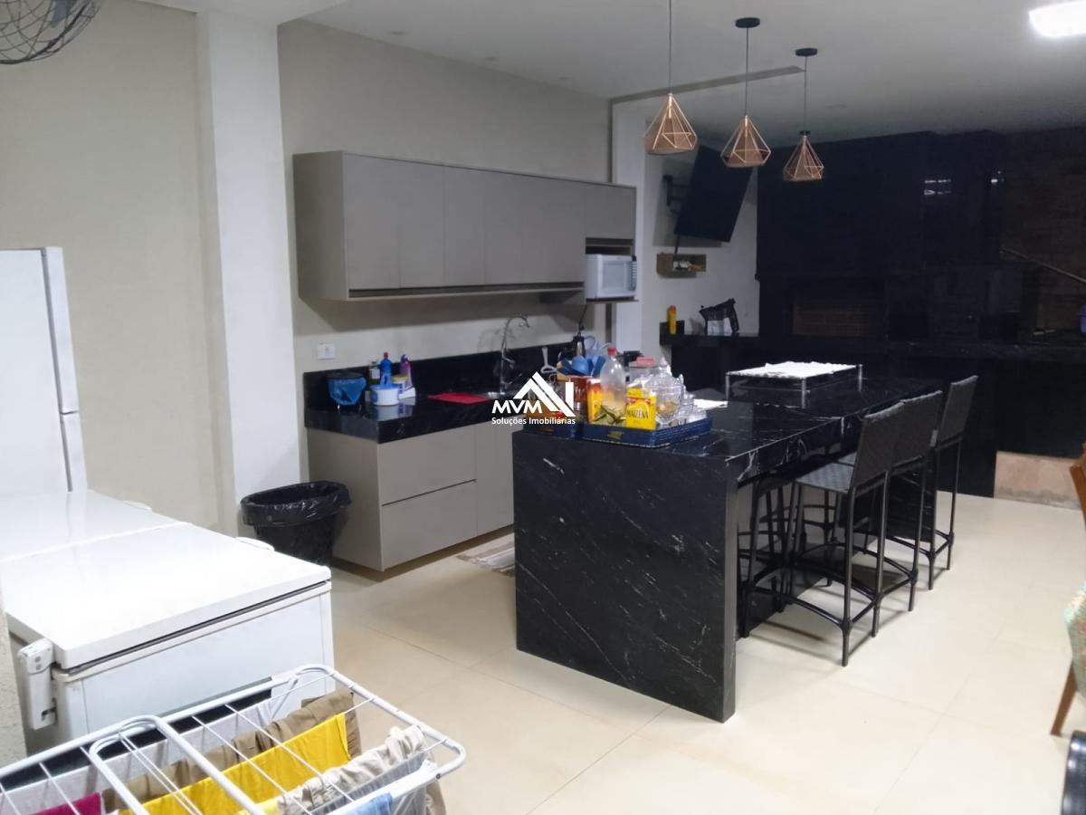 Casa à venda com 3 quartos, 540m² - Foto 8