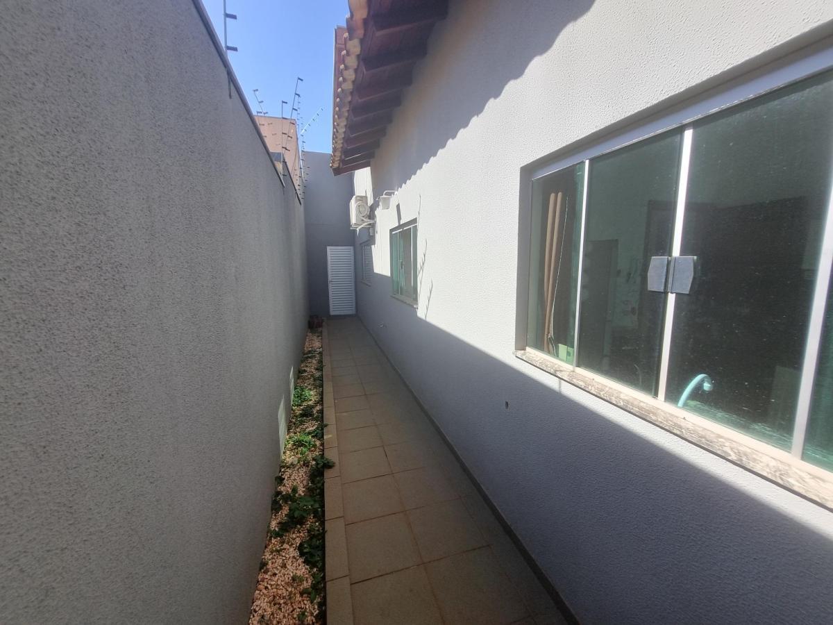 Casa à venda com 4 quartos, 300m² - Foto 23