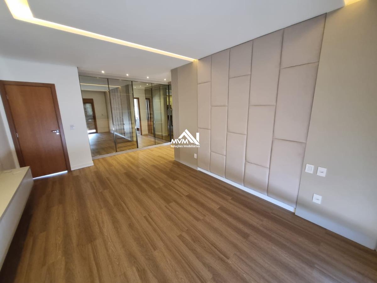 Sobrado à venda com 4 quartos, 372m² - Foto 10