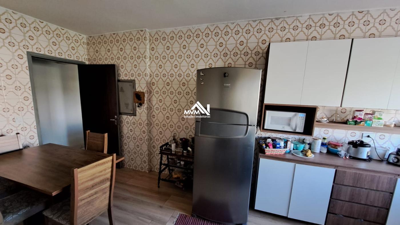 Apartamento à venda com 3 quartos, 115m² - Foto 11