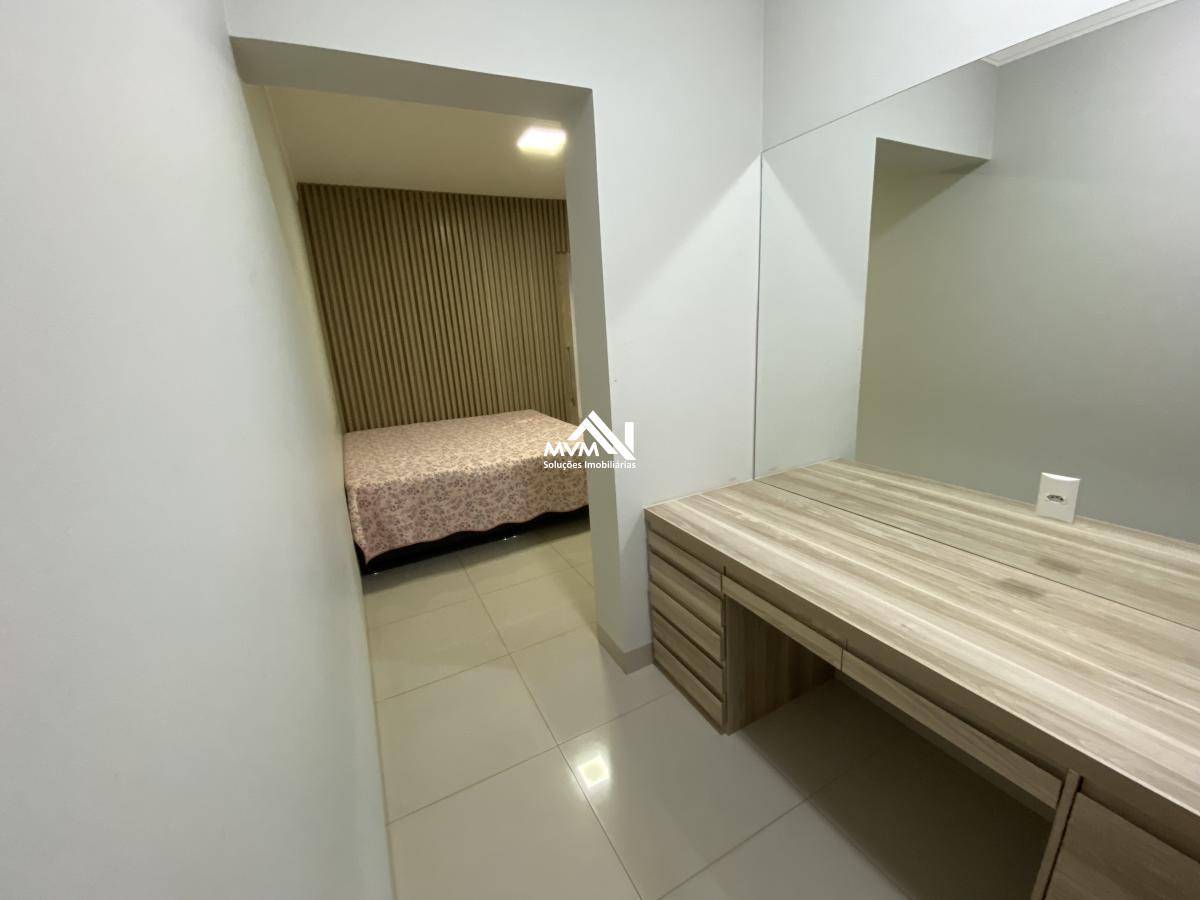 Casa de Condomínio à venda com 4 quartos, 220m² - Foto 9