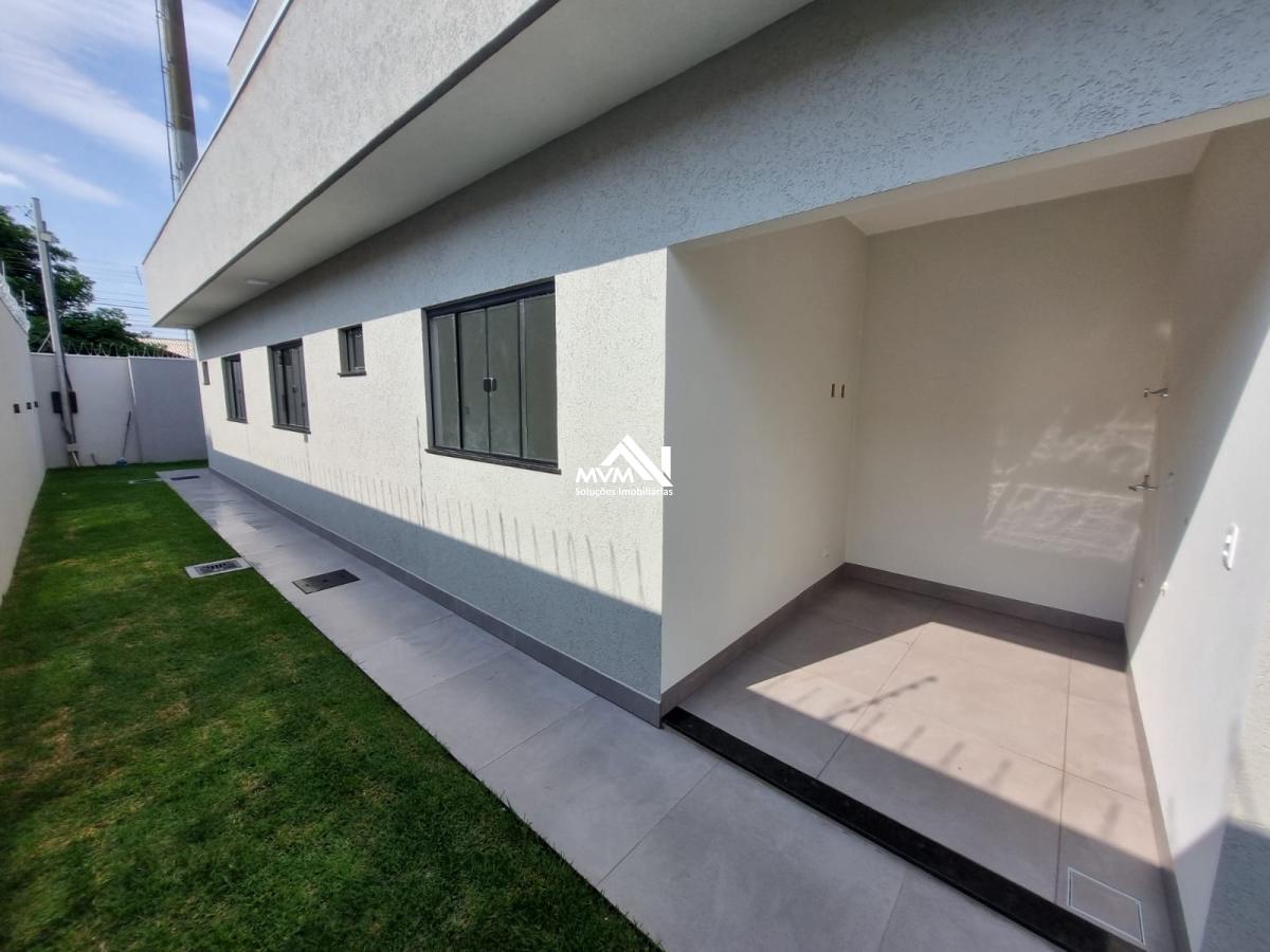 Casa à venda com 3 quartos, 255m² - Foto 19