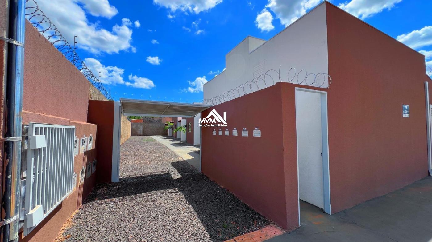 Casa de Condomínio à venda com 2 quartos, 50m² - Foto 2