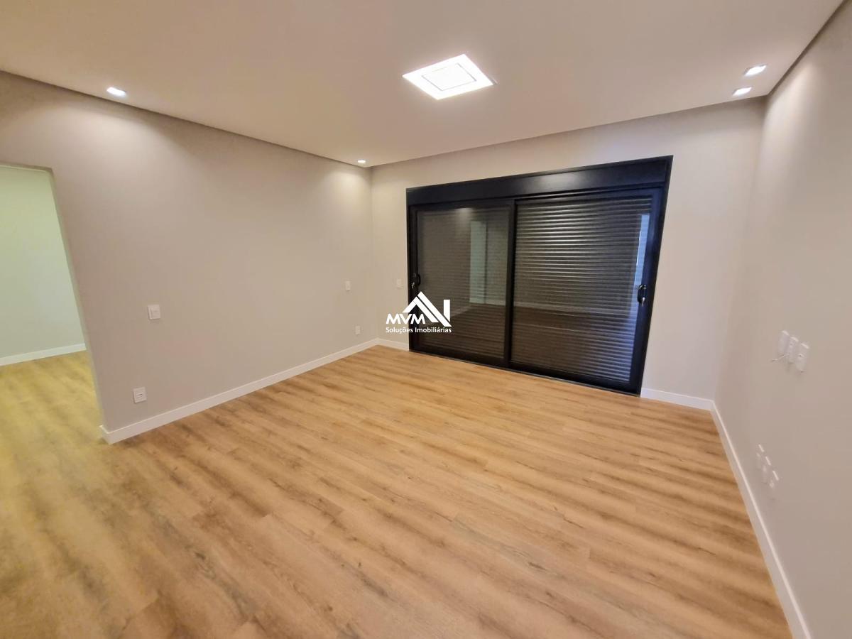 Sobrado à venda com 5 quartos, 430m² - Foto 16