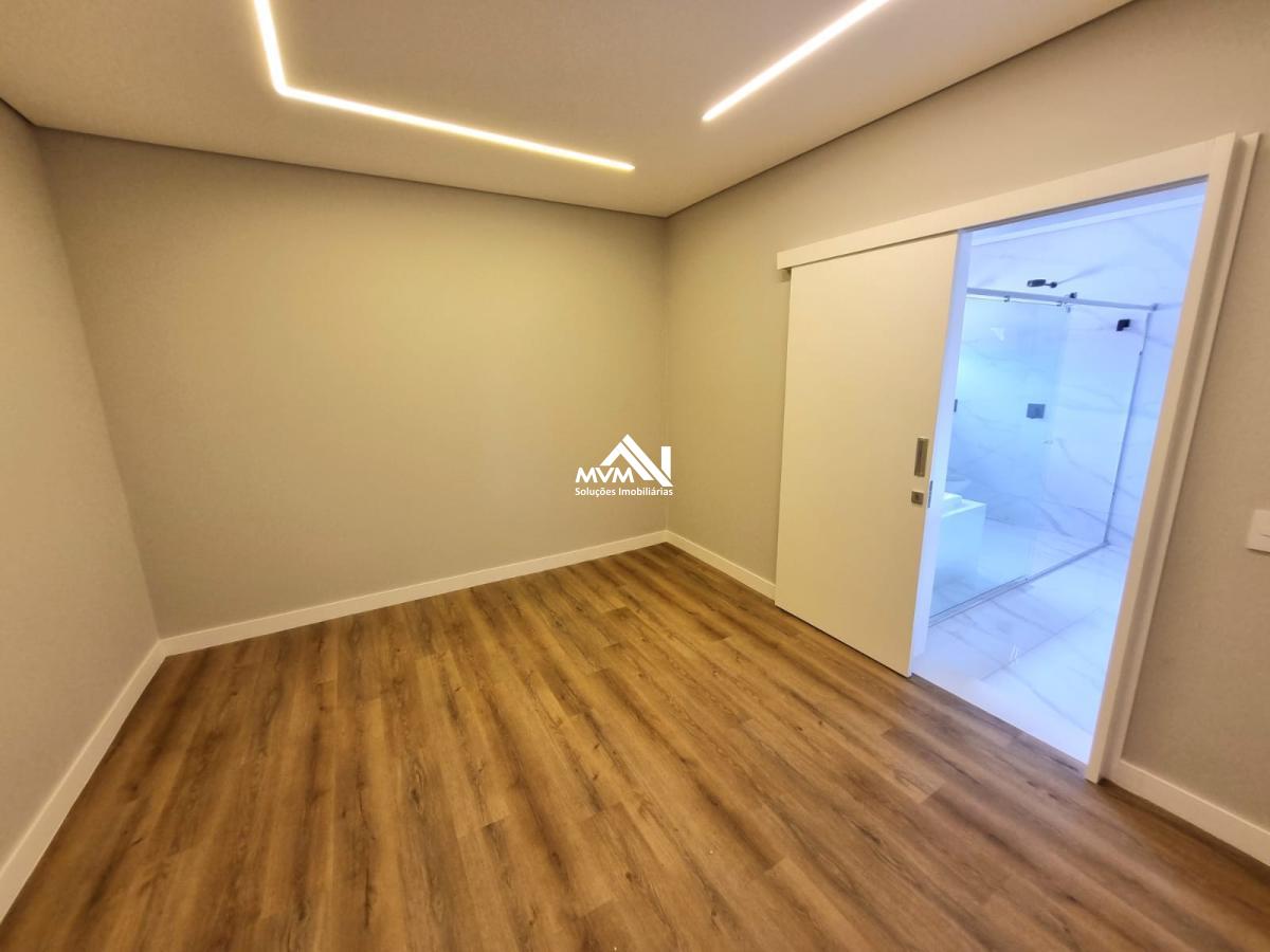 Sobrado à venda com 5 quartos, 430m² - Foto 18