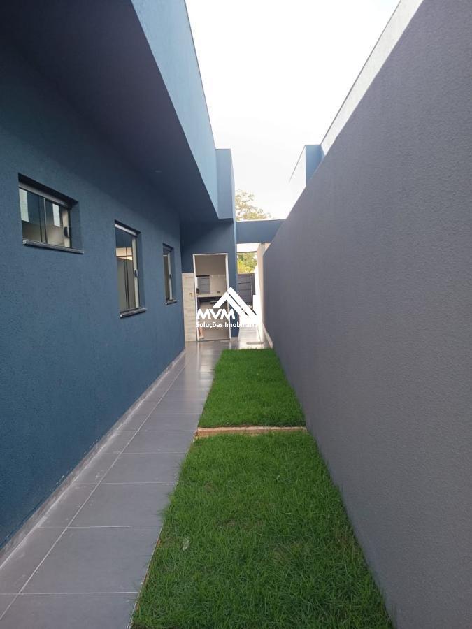 Casa à venda com 3 quartos, 90m² - Foto 20