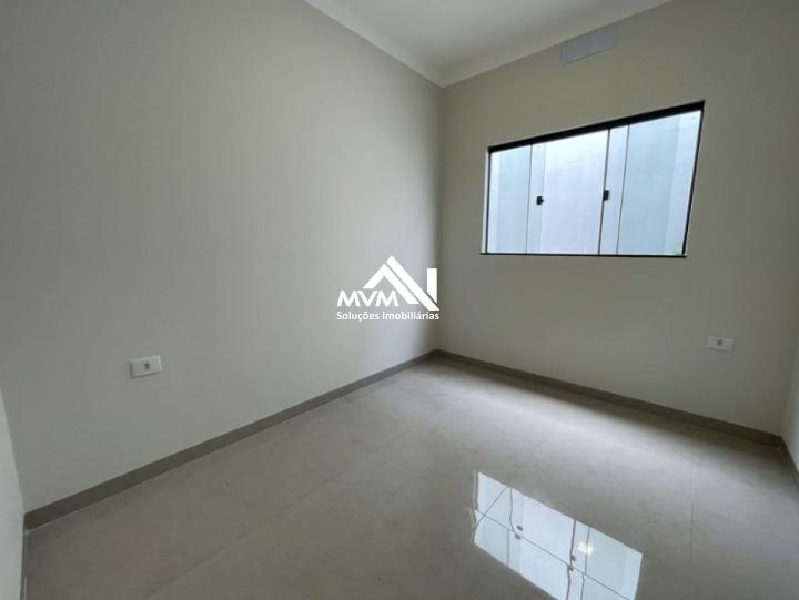 Casa à venda com 3 quartos, 100m² - Foto 11