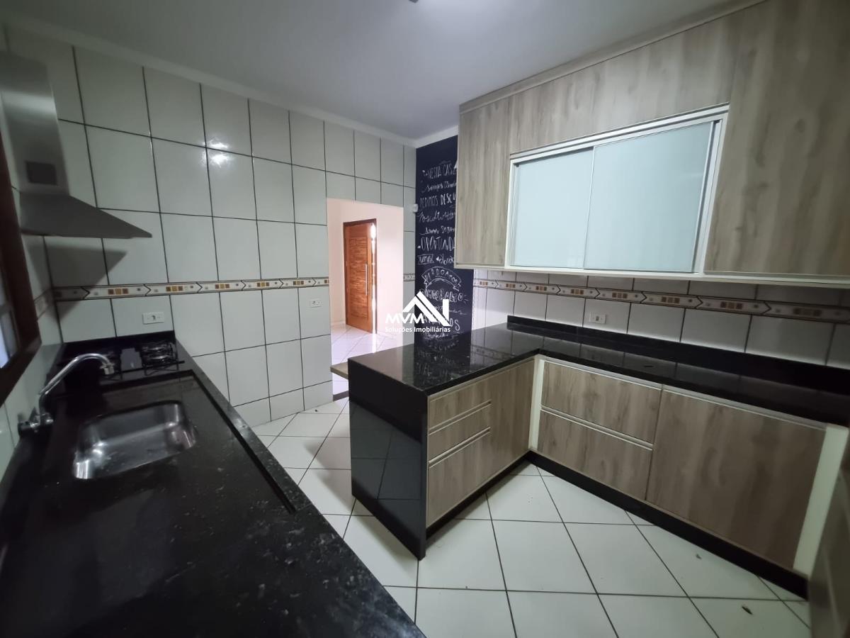 Casa à venda com 2 quartos, 110m² - Foto 10