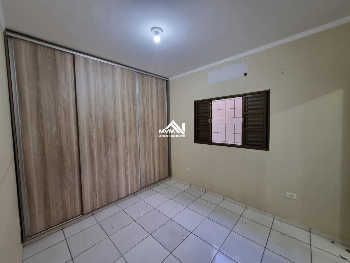 Casa à venda com 2 quartos, 110m² - Foto 12