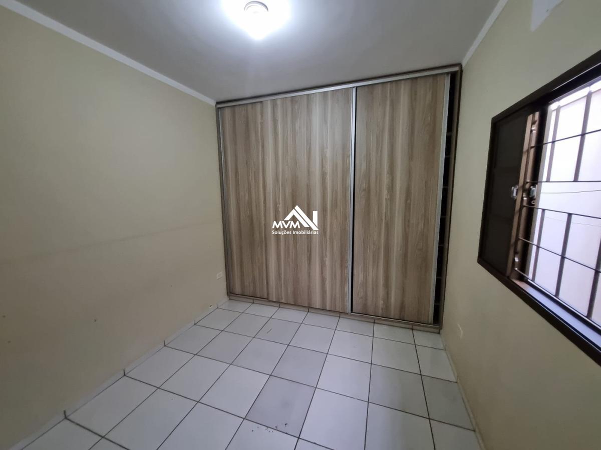 Casa à venda com 2 quartos, 110m² - Foto 14