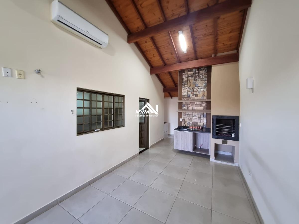 Casa à venda com 2 quartos, 110m² - Foto 16