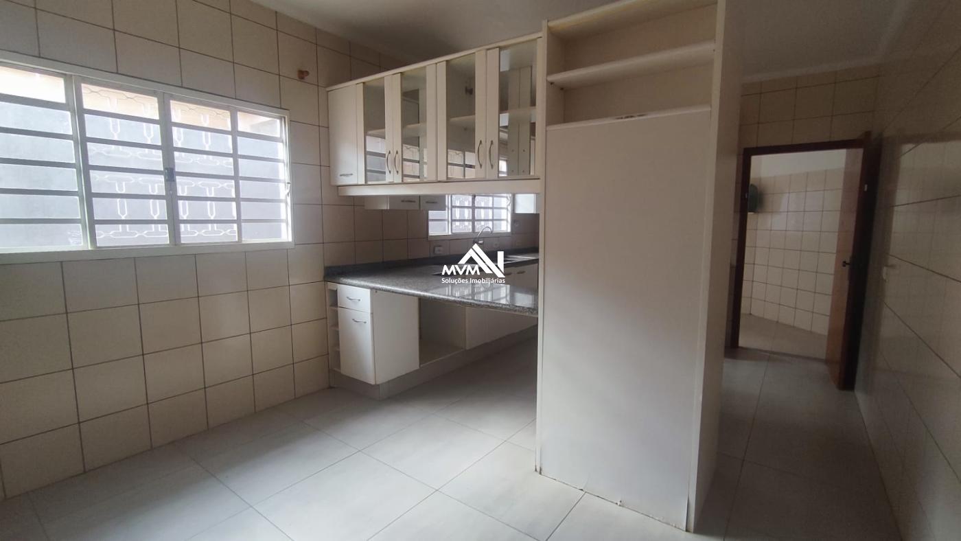 Sobrado à venda com 3 quartos, 337m² - Foto 7