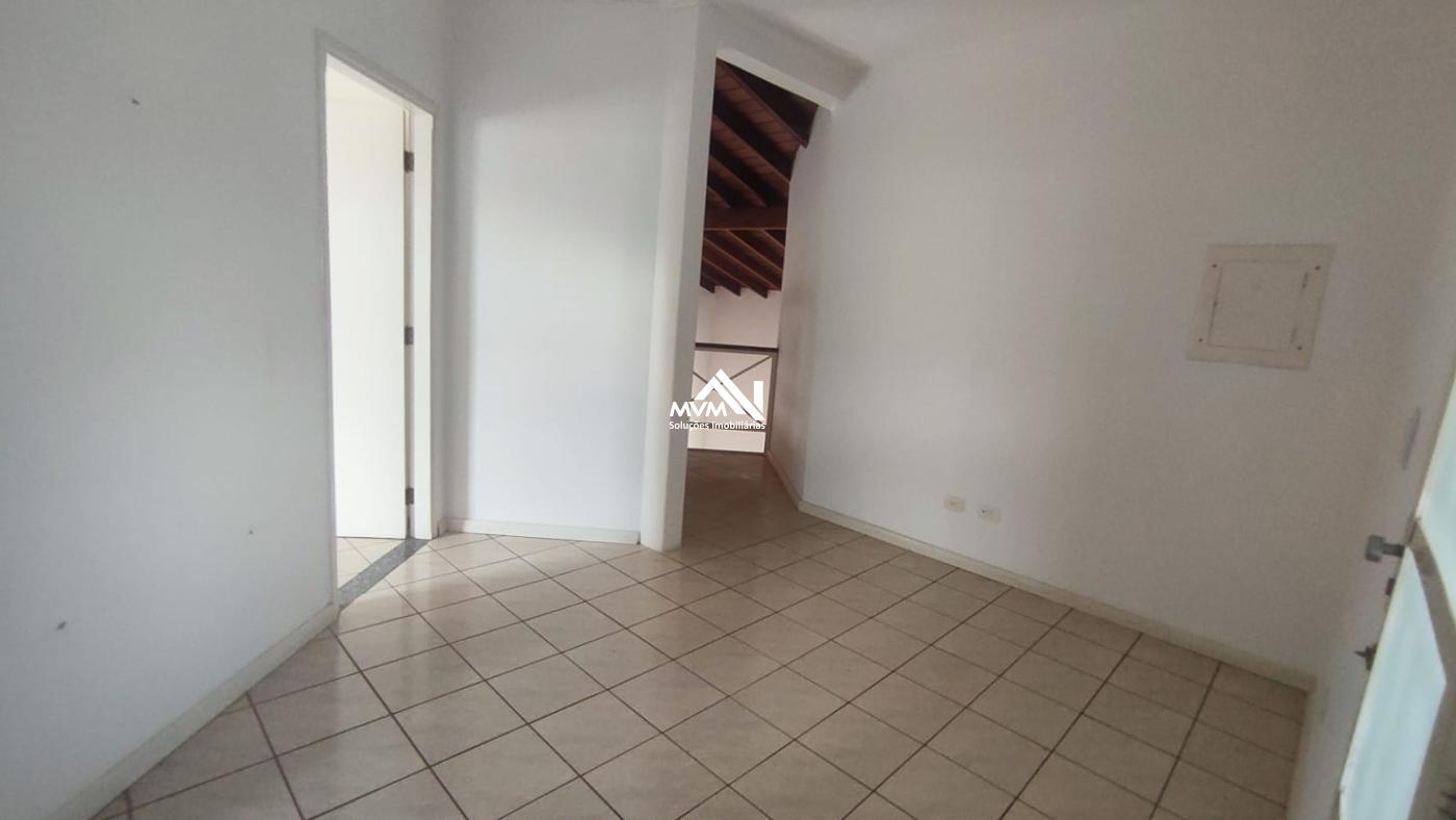 Sobrado à venda com 3 quartos, 337m² - Foto 21