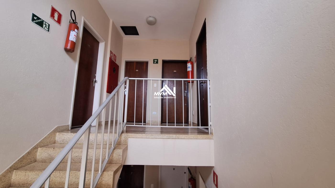 Apartamento à venda com 3 quartos, 129m² - Foto 3