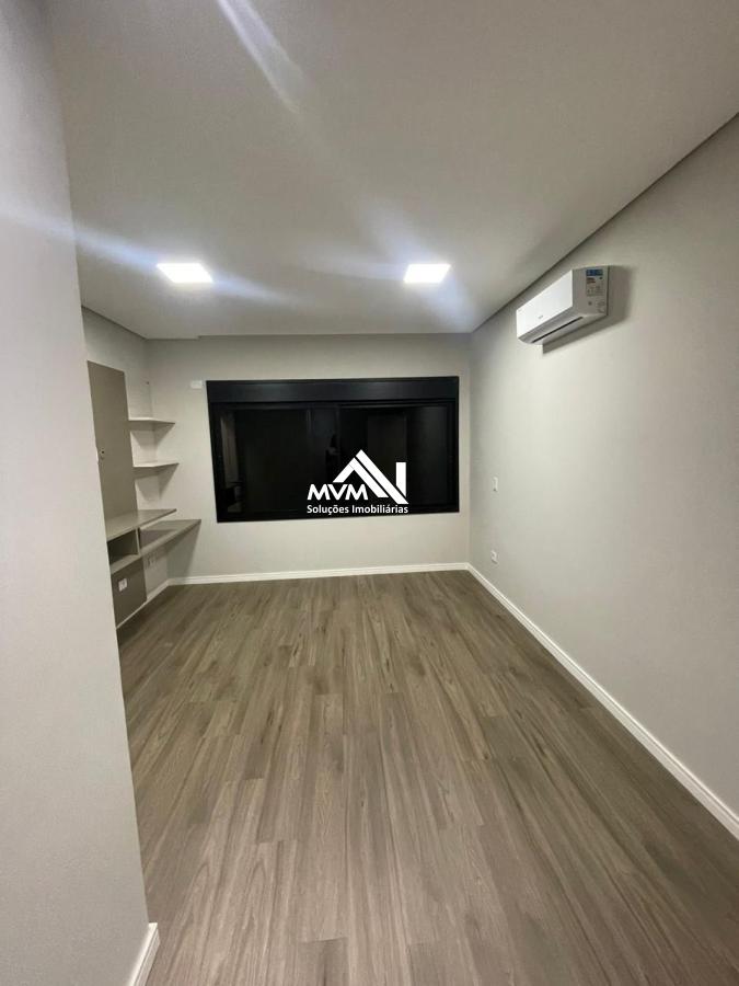 Sobrado à venda com 4 quartos, 450m² - Foto 8