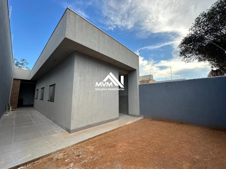 Casa à venda com 3 quartos, 110m² - Foto 10