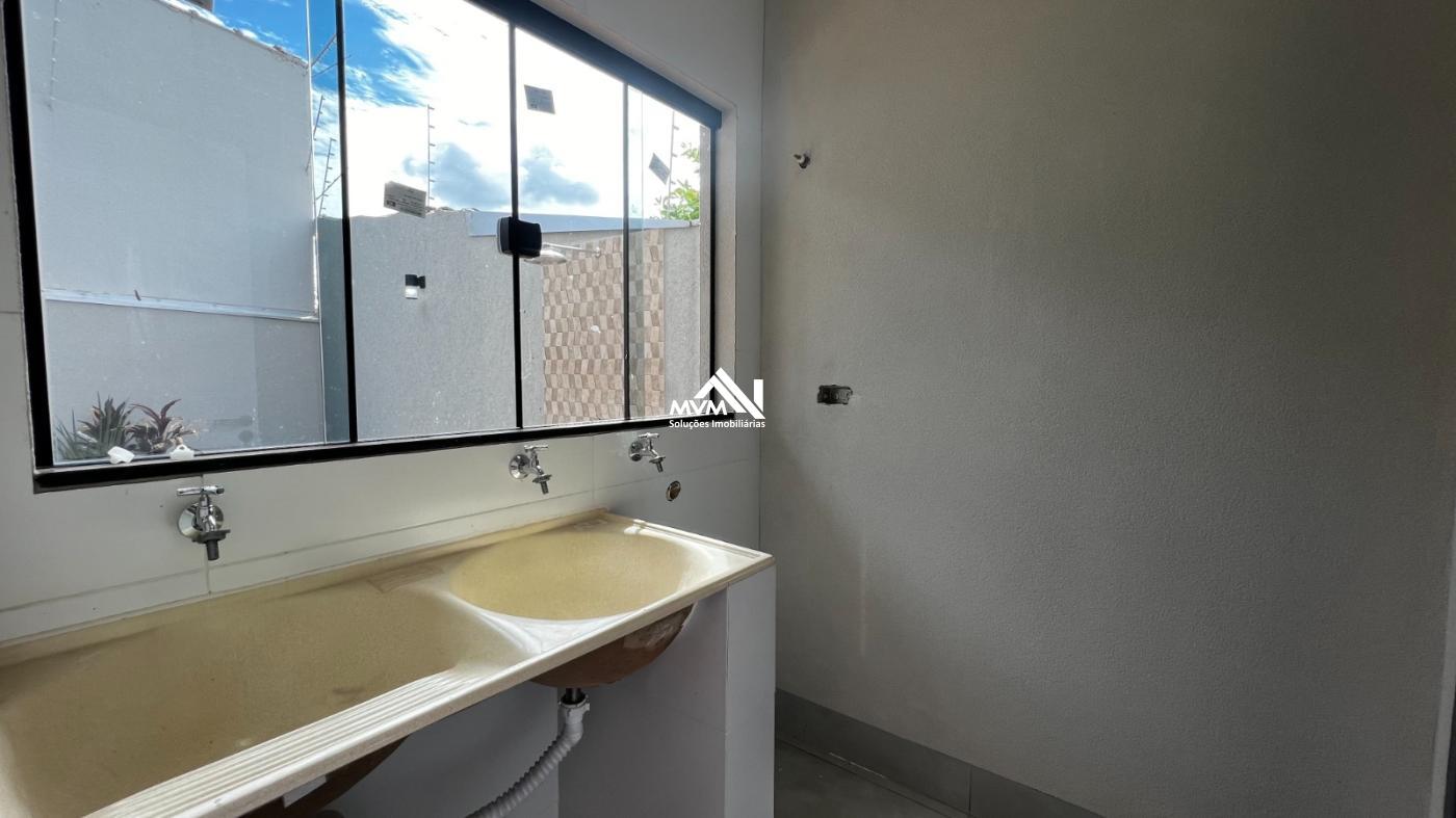 Casa à venda com 3 quartos, 118m² - Foto 13