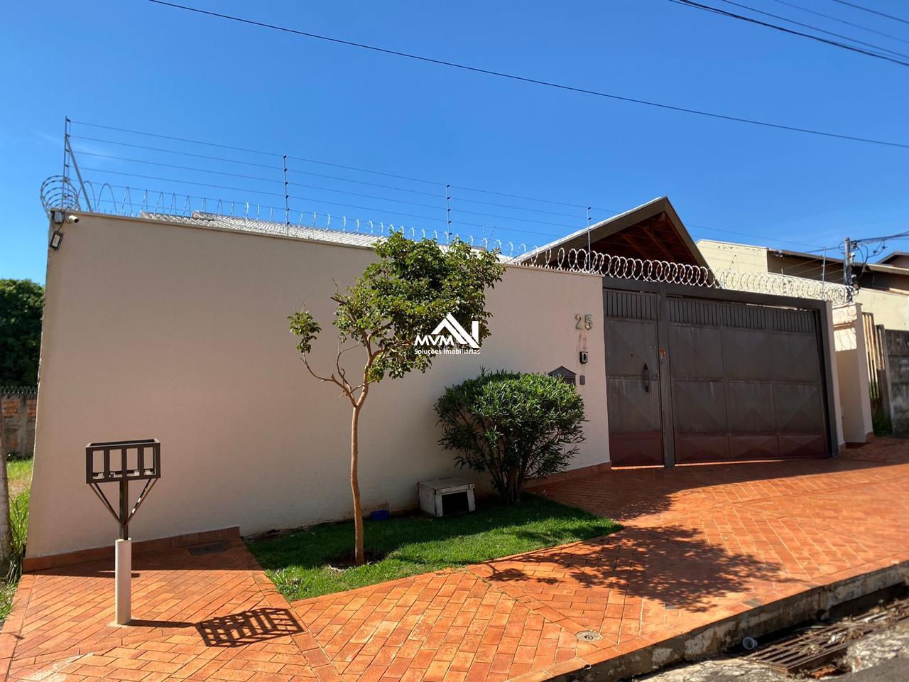 Casa à venda com 4 quartos, 274m² - Foto 3