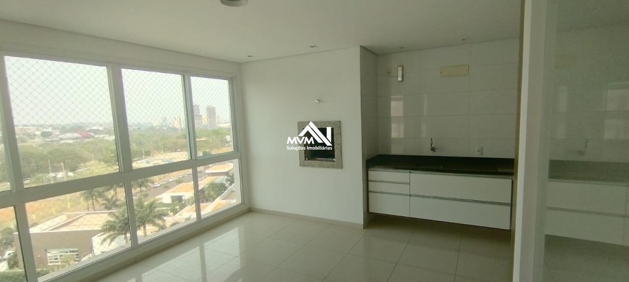 Apartamento à venda com 3 quartos, 241m² - Foto 4