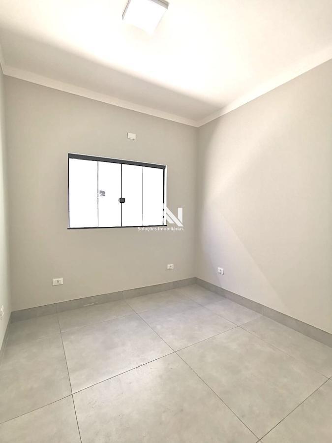 Casa à venda com 3 quartos, 180m² - Foto 11