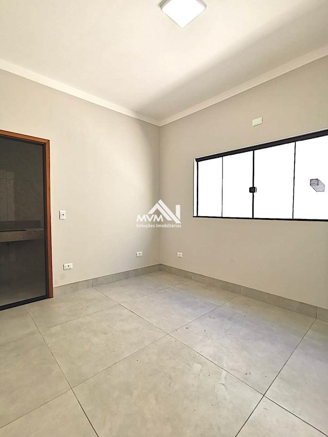 Casa à venda com 3 quartos, 180m² - Foto 13